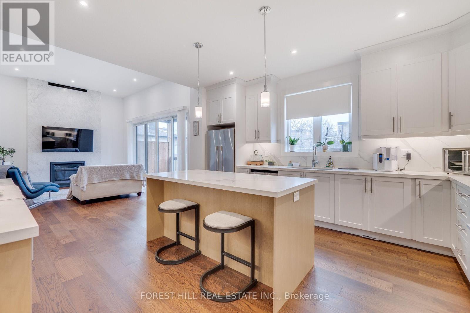 38 Thirty First Street, Toronto, Ontario  M8W 3E9 - Photo 13 - W13747614