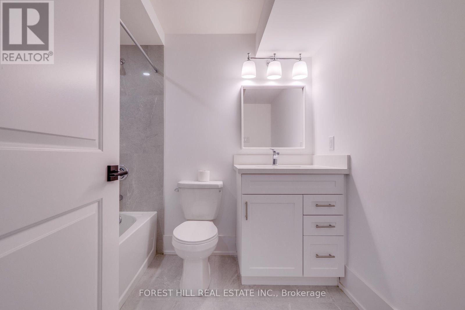 38 Thirty First Street, Toronto, Ontario  M8W 3E9 - Photo 29 - W13747614