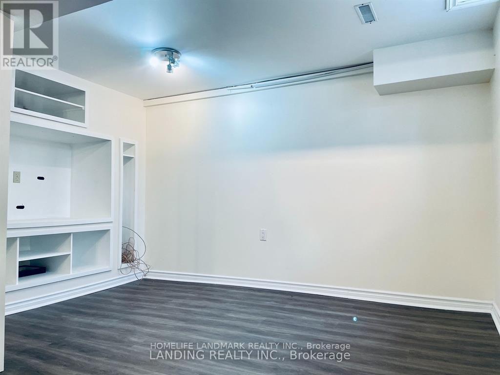 4263 Sugarbush Road, Mississauga, Ontario  L5B 2X6 - Photo 13 - W13747626