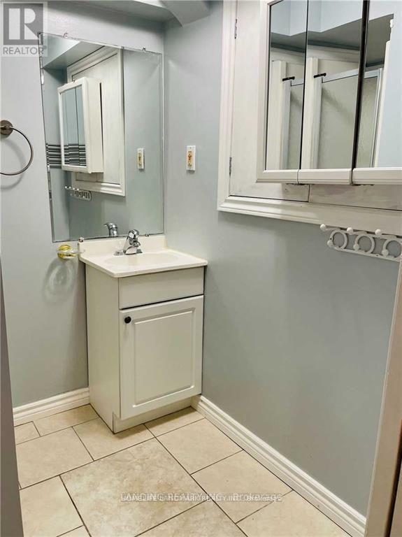4263 Sugarbush Road, Mississauga, Ontario  L5B 2X6 - Photo 15 - W13747626