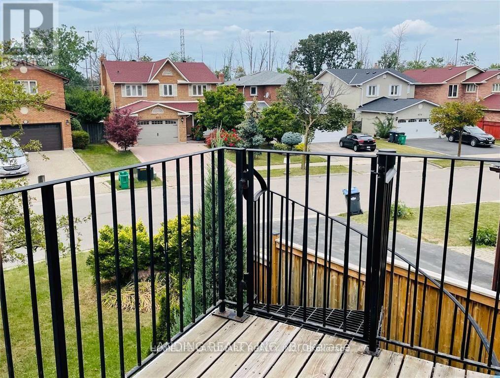 4263 Sugarbush Road, Mississauga, Ontario  L5B 2X6 - Photo 7 - W13747626