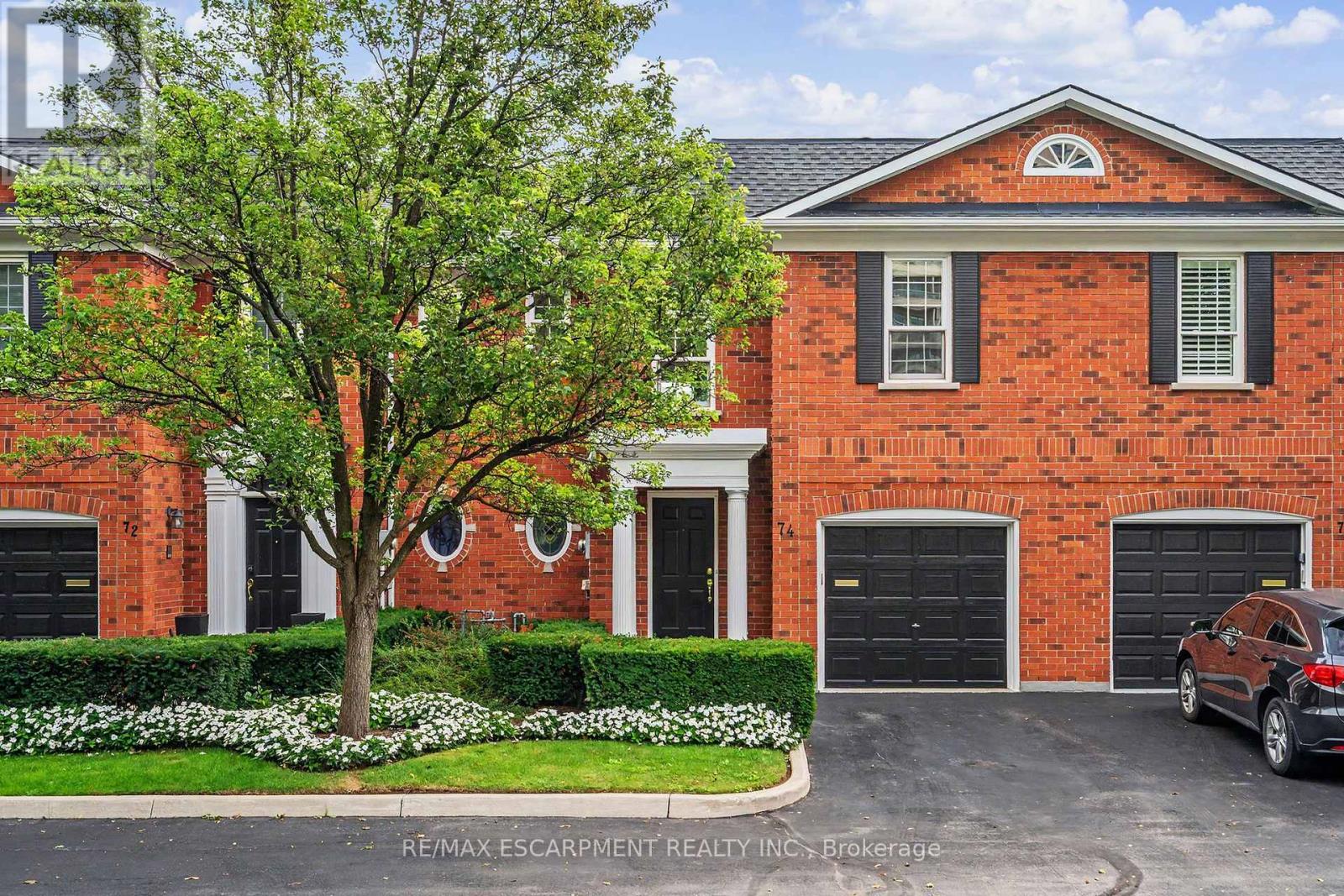 74 FAIRWOOD PLACE W, Burlington, Ontario