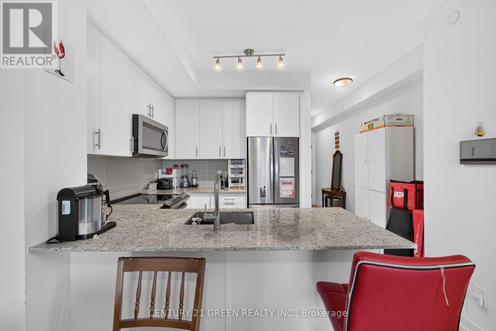 1710 - 335 Wheat Boom Drive, Oakville, Ontario  L6H 7Y1 - Photo 15 - W13747684