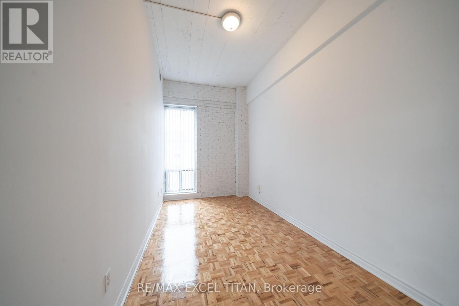 624 - 1401 Dupont Street, Toronto, Ontario  M6H 4J7 - Photo 7 - W13747698