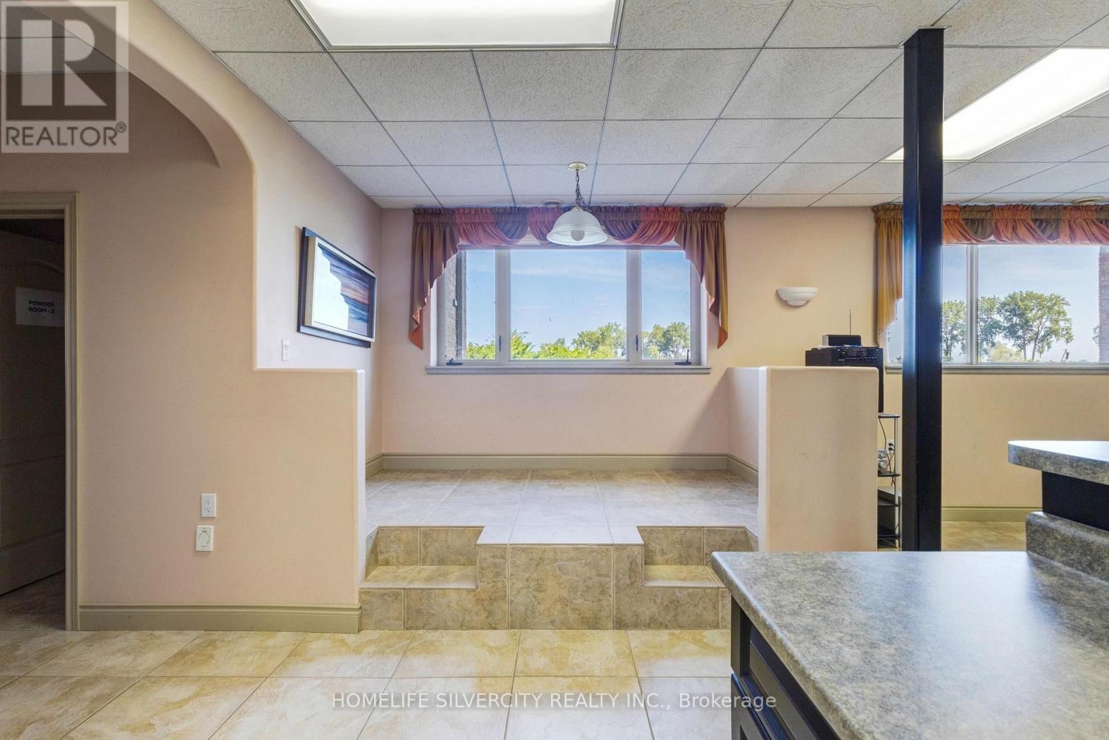 21000 Admiral Drive, Lakeshore, Ontario  N0P 2L0 - Photo 26 - X13747644