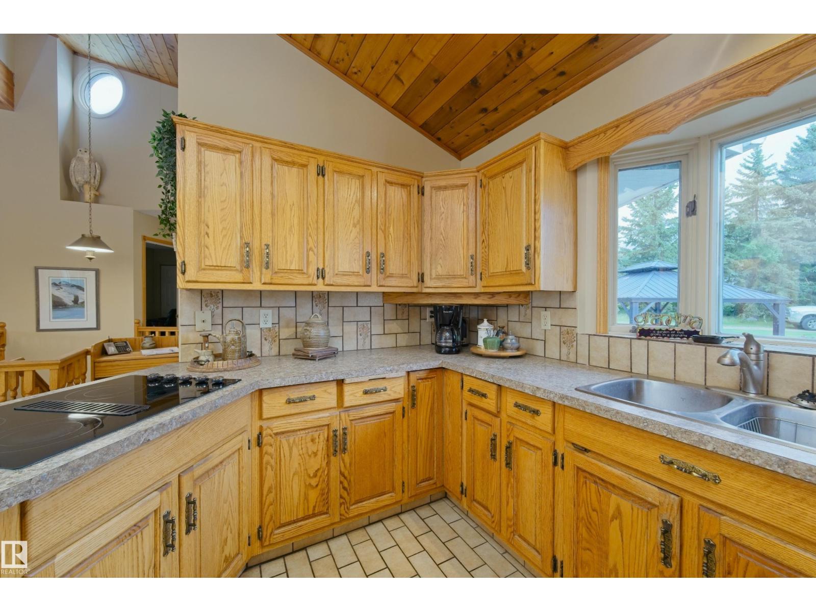 58505 Highway 33, Rural Barrhead County, Alberta  T0G 2H0 - Photo 13 - E4507224