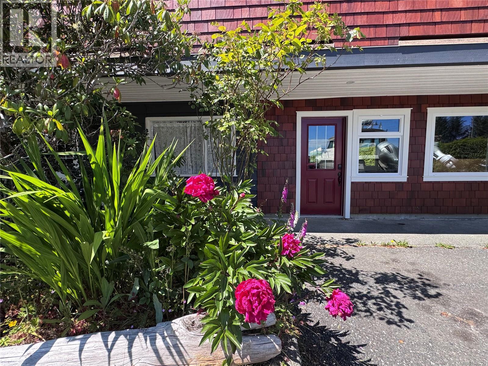 6420 Chatham Ave, Port Hardy, British Columbia  V0N 2P0 - Photo 2 - 1048229
