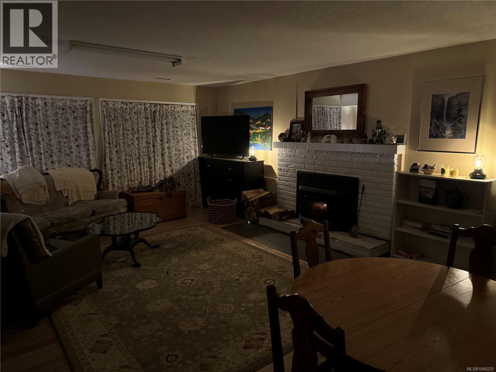 6420 Chatham Ave, Port Hardy, British Columbia  V0N 2P0 - Photo 11 - 1048229