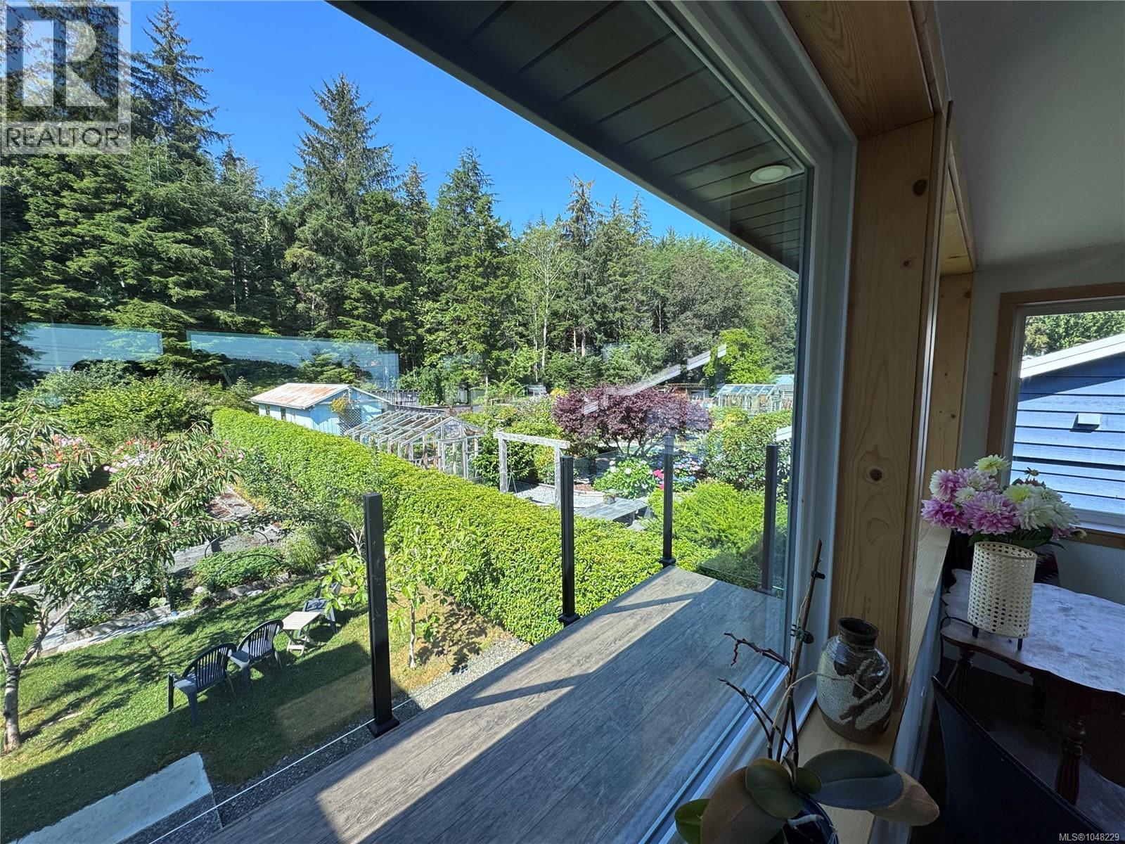 6420 Chatham Ave, Port Hardy, British Columbia  V0N 2P0 - Photo 12 - 1048229