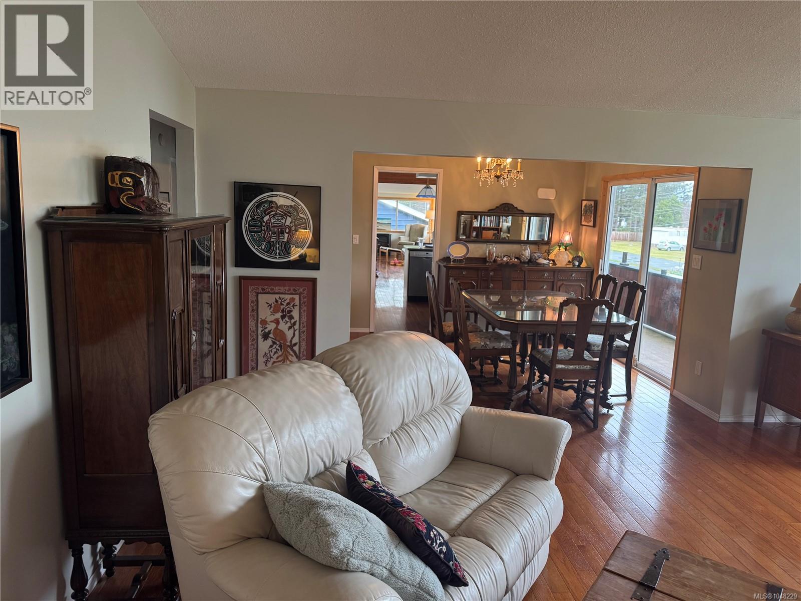 6420 Chatham Ave, Port Hardy, British Columbia  V0N 2P0 - Photo 6 - 1048229