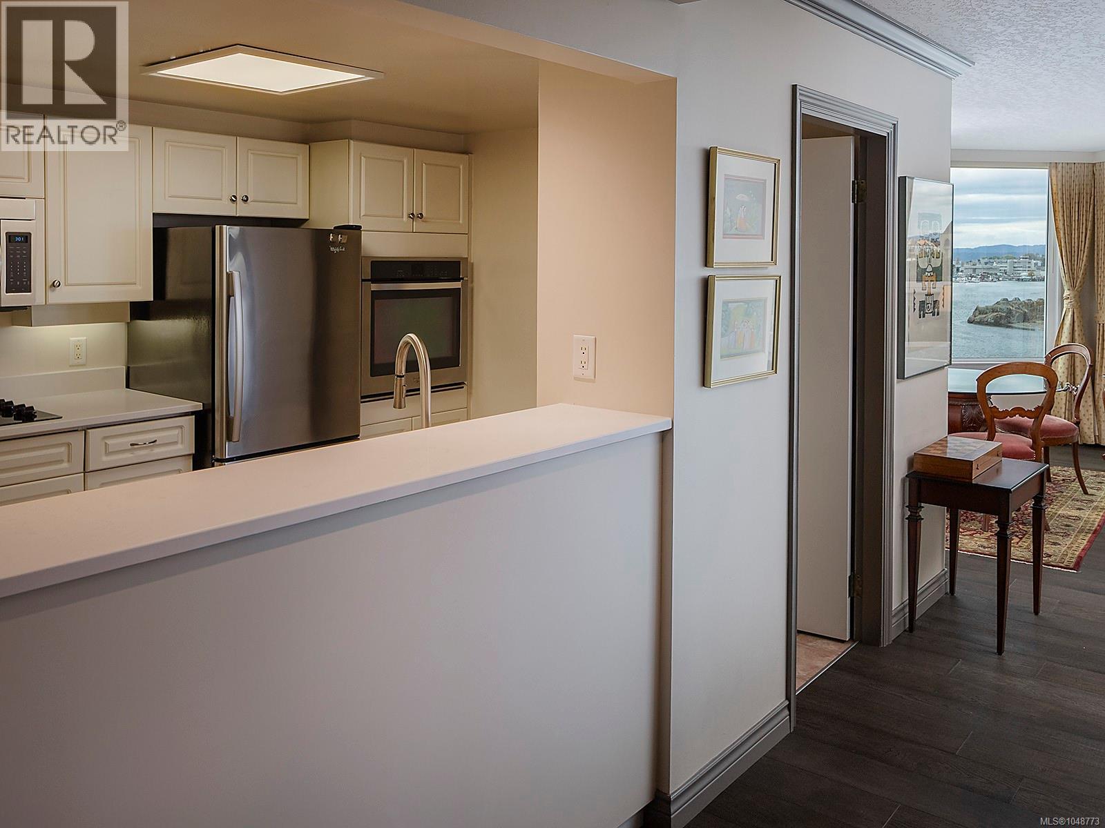 603 1234 Wharf St, Victoria, British Columbia  V8W 3H9 - Photo 10 - 1048773