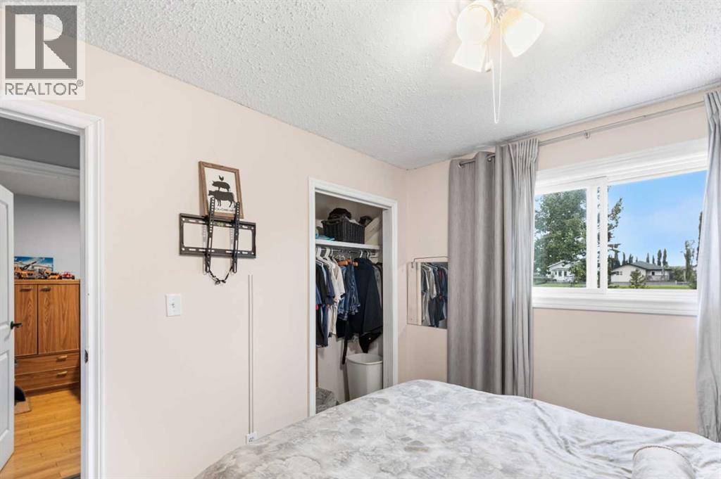 9715 69 Avenue, Grande Prairie, Alberta  T8V 5E4 - Photo 7 - A2342962