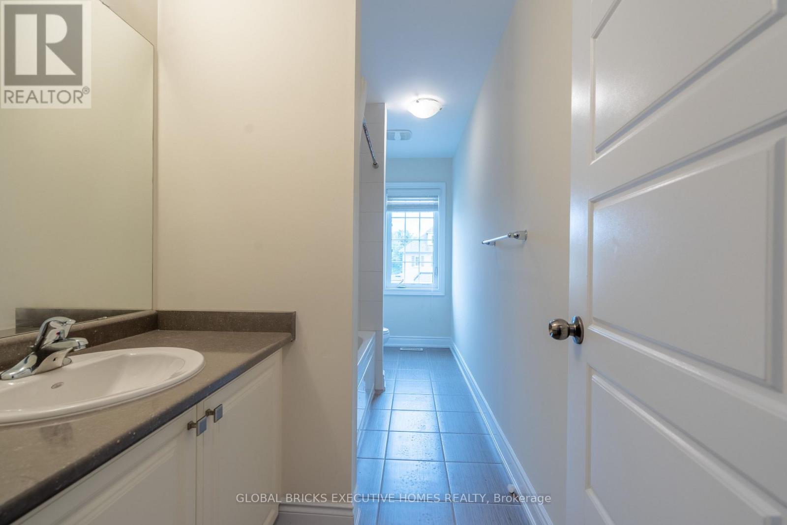7873 Hackberry Trail, Niagara Falls, Ontario  L2H 2Y6 - Photo 20 - X13728926