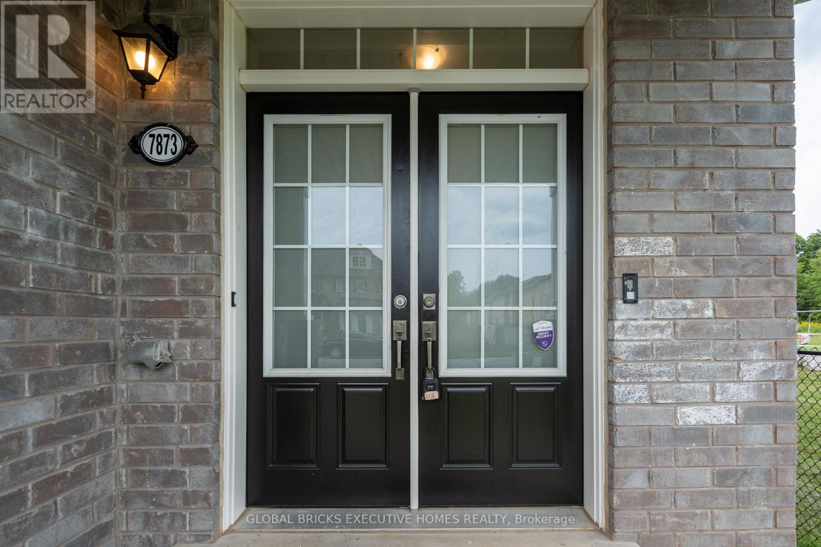 7873 Hackberry Trail, Niagara Falls, Ontario  L2H 2Y6 - Photo 3 - X13728926