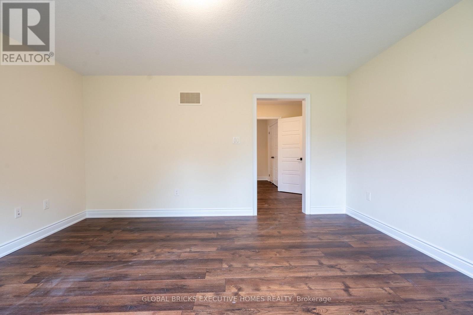7873 Hackberry Trail, Niagara Falls, Ontario  L2H 2Y6 - Photo 31 - X13728926