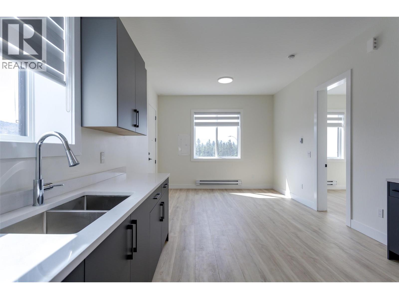 1136 Hume Avenue, Kelowna, British Columbia  V1P 1S3 - Photo 26 - 10399206