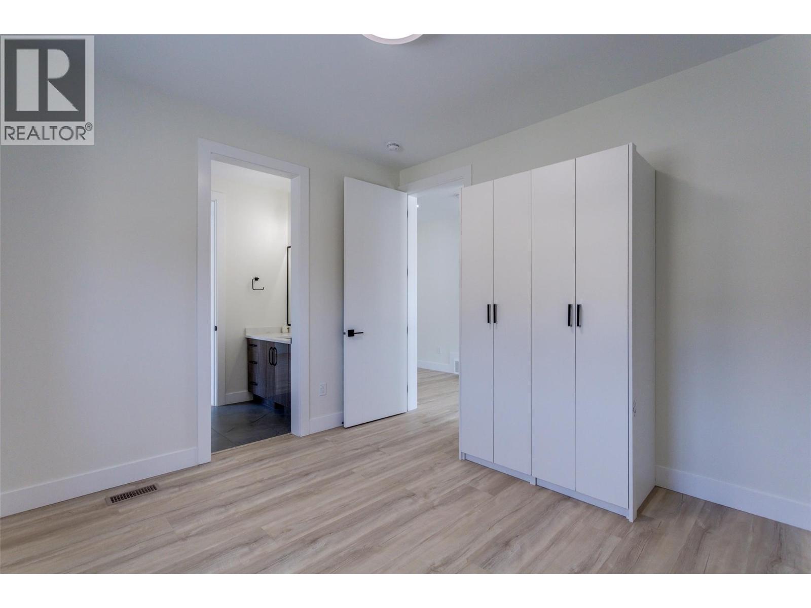 1136 Hume Avenue, Kelowna, British Columbia  V1P 1S3 - Photo 35 - 10399206