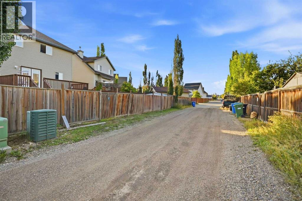 126 Copperfield Manor, Calgary, Alberta  T2Z 4R9 - Photo 30 - A2342917