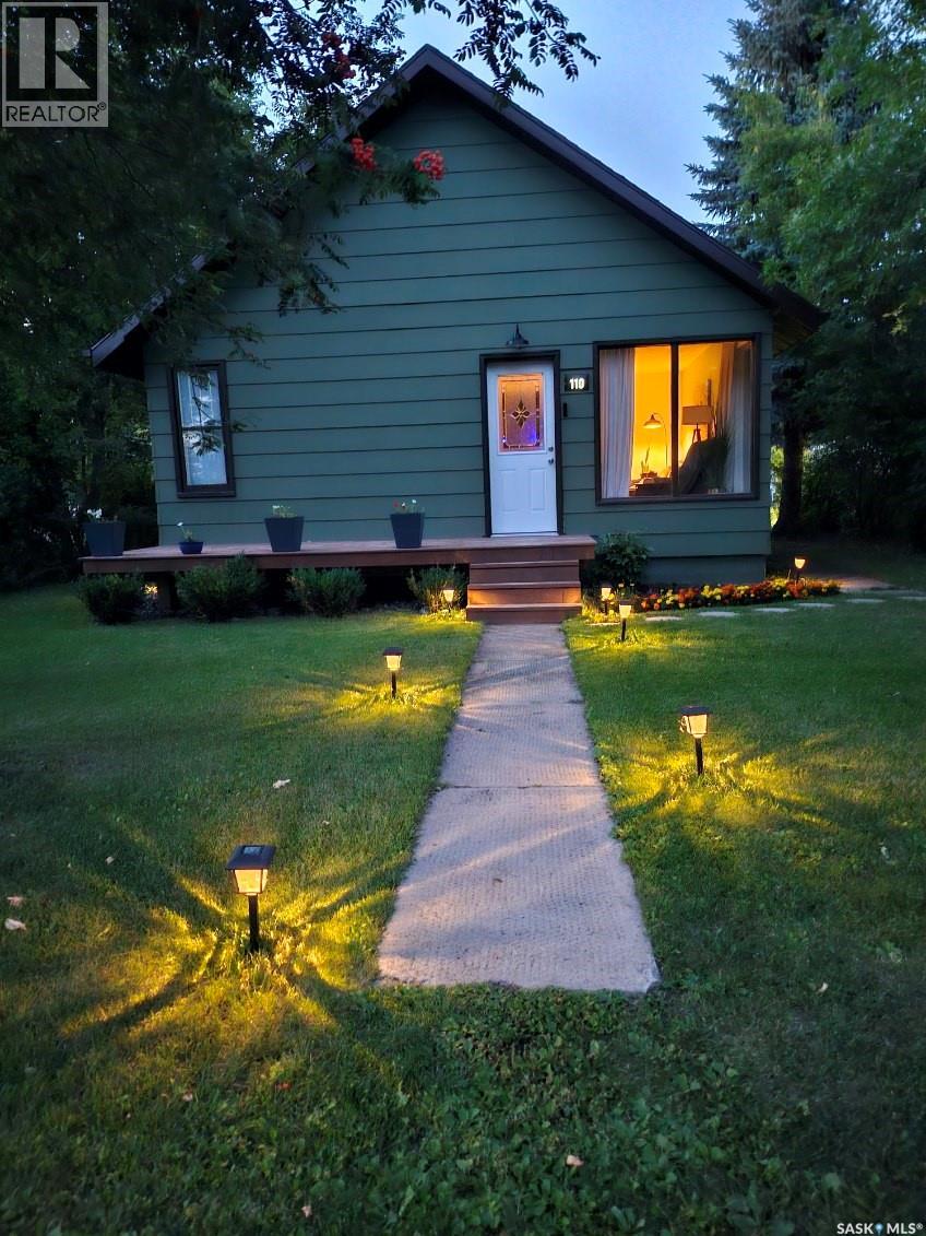 110 3rd Street S, Wakaw, Saskatchewan  S0K 4P0 - Photo 4 - SK047626