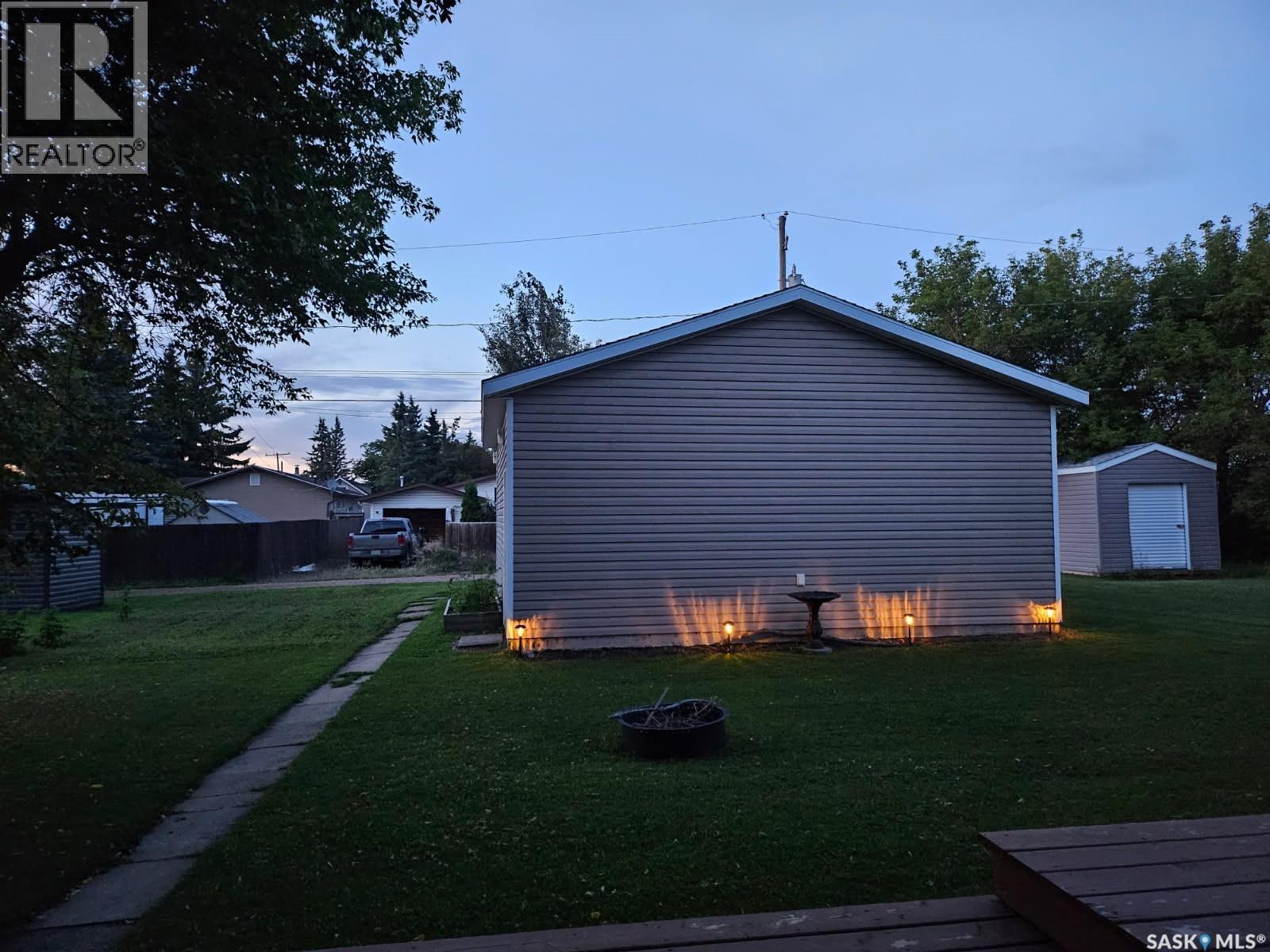 110 3rd Street S, Wakaw, Saskatchewan  S0K 4P0 - Photo 9 - SK047626
