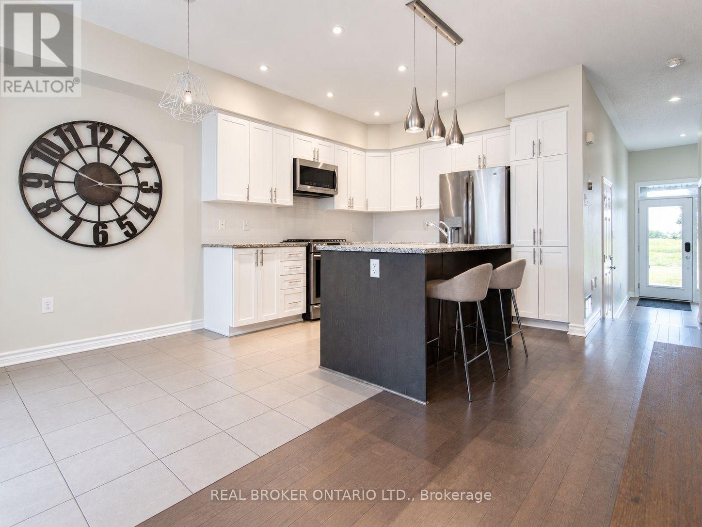281 Livery Street, Ottawa, Ontario  K2V 0B3 - Photo 3 - X13747764