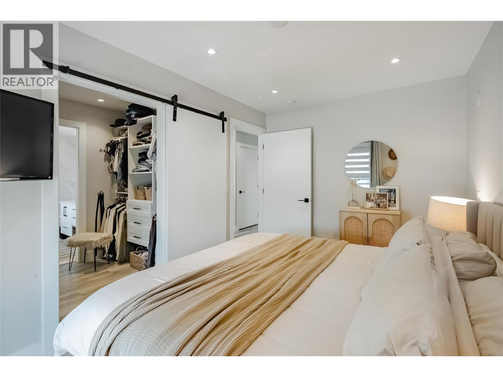 1524 Lakeview Street, Kelowna, British Columbia  V1Y 6R5 - Photo 13 - 10399720
