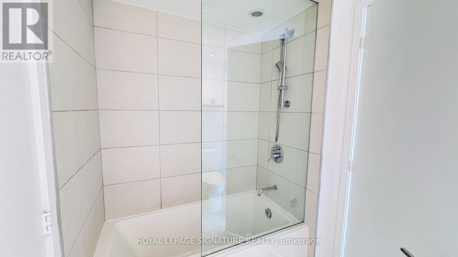 1712 - 161 Roehampton Avenue, Toronto, Ontario  M4P 1P9 - Photo 13 - C13747530