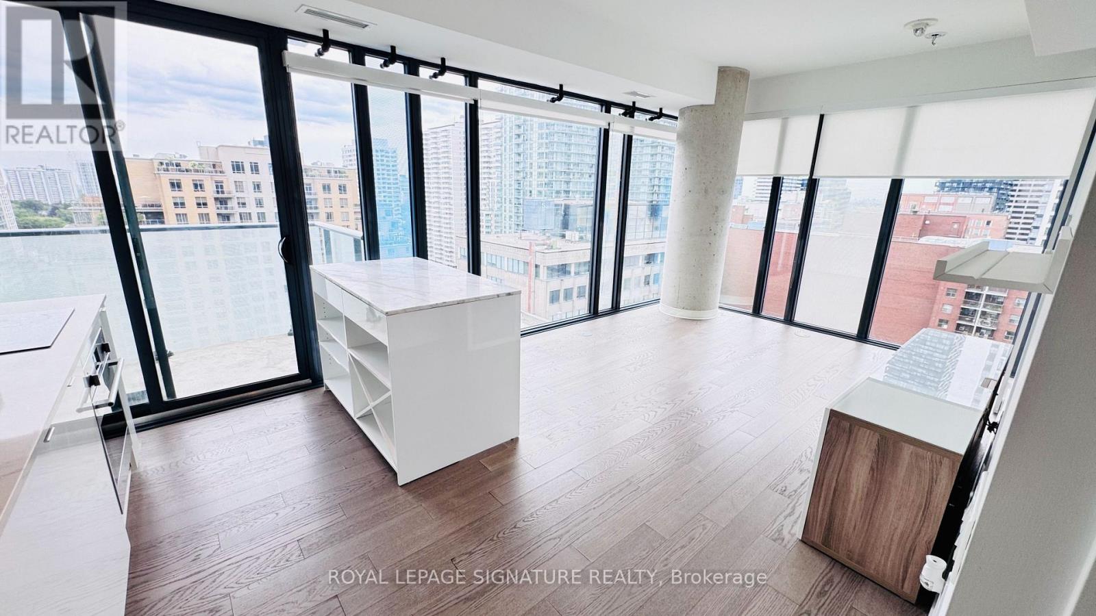 1712 - 161 Roehampton Avenue, Toronto, Ontario  M4P 1P9 - Photo 3 - C13747530