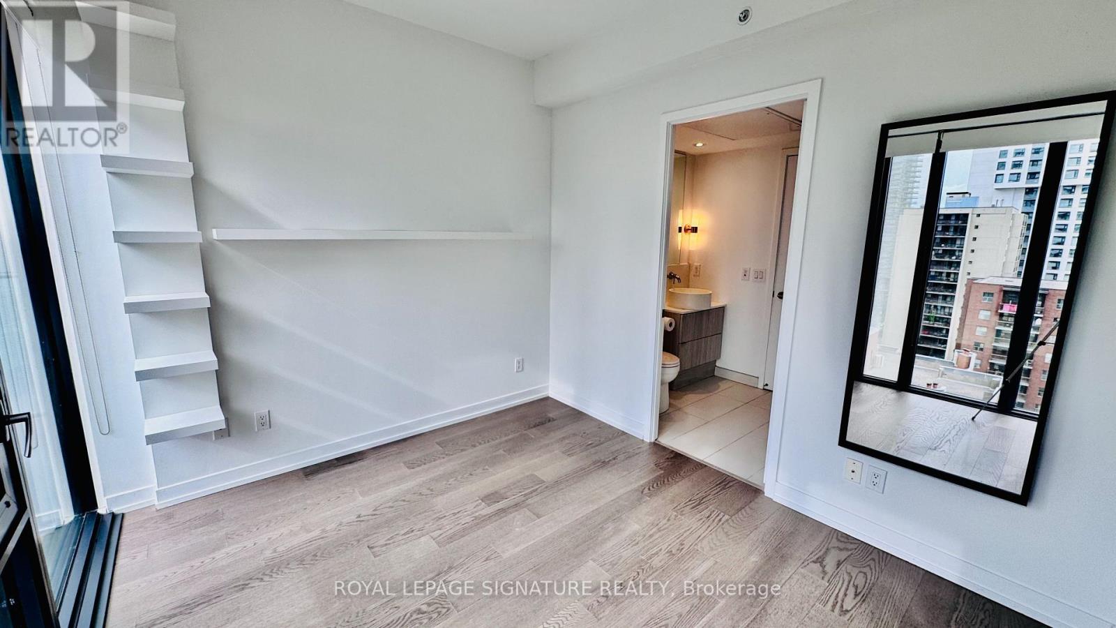 1712 - 161 Roehampton Avenue, Toronto, Ontario  M4P 1P9 - Photo 9 - C13747530