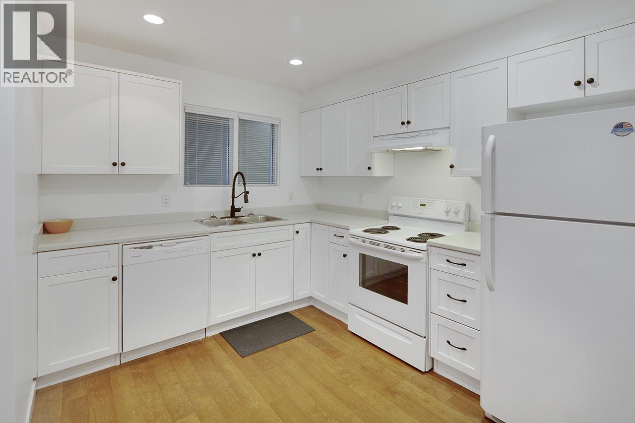 3380 Marquette Crescent, Vancouver, British Columbia  V5S 4K4 - Photo 13 - R3161776