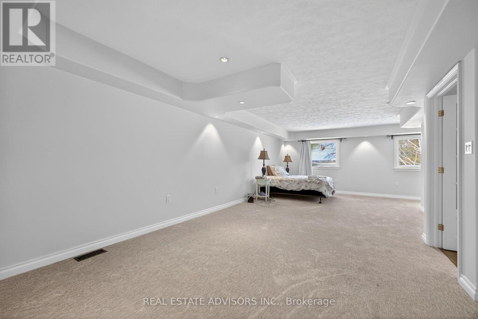 1563 15 16 Side Road E, Oro-Medonte, Ontario  L0L 1T0 - Photo 19 - S13654246