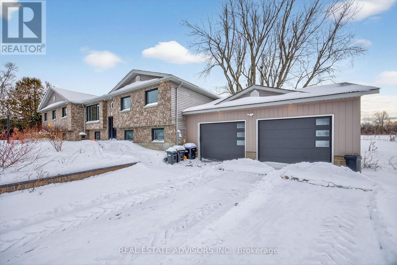 1563 15 16 Side Road E, Oro-Medonte, Ontario  L0L 1T0 - Photo 3 - S13654246