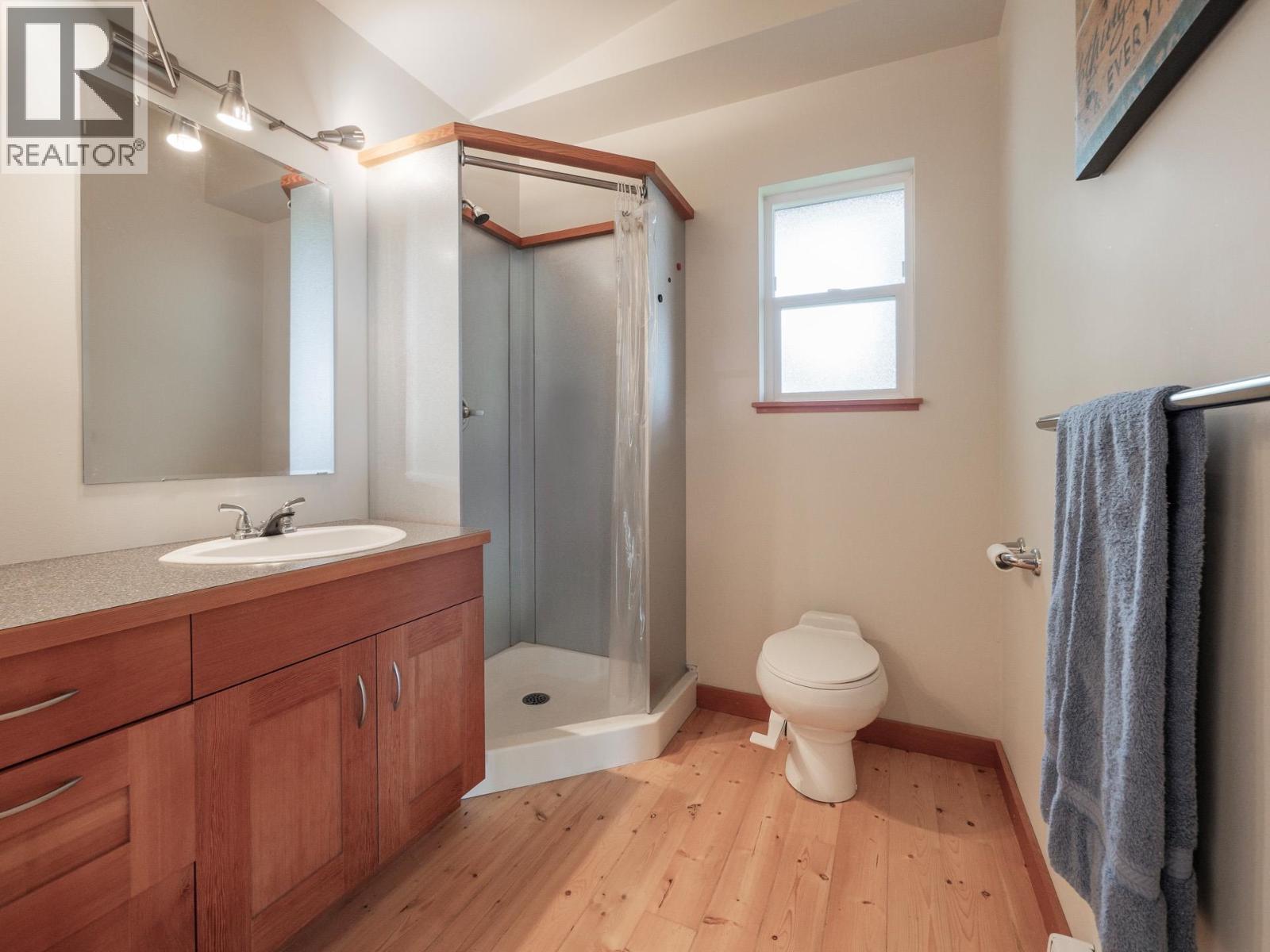 1321 Gower Point Road, Gibsons, British Columbia  V0N 1V3 - Photo 27 - R3161775