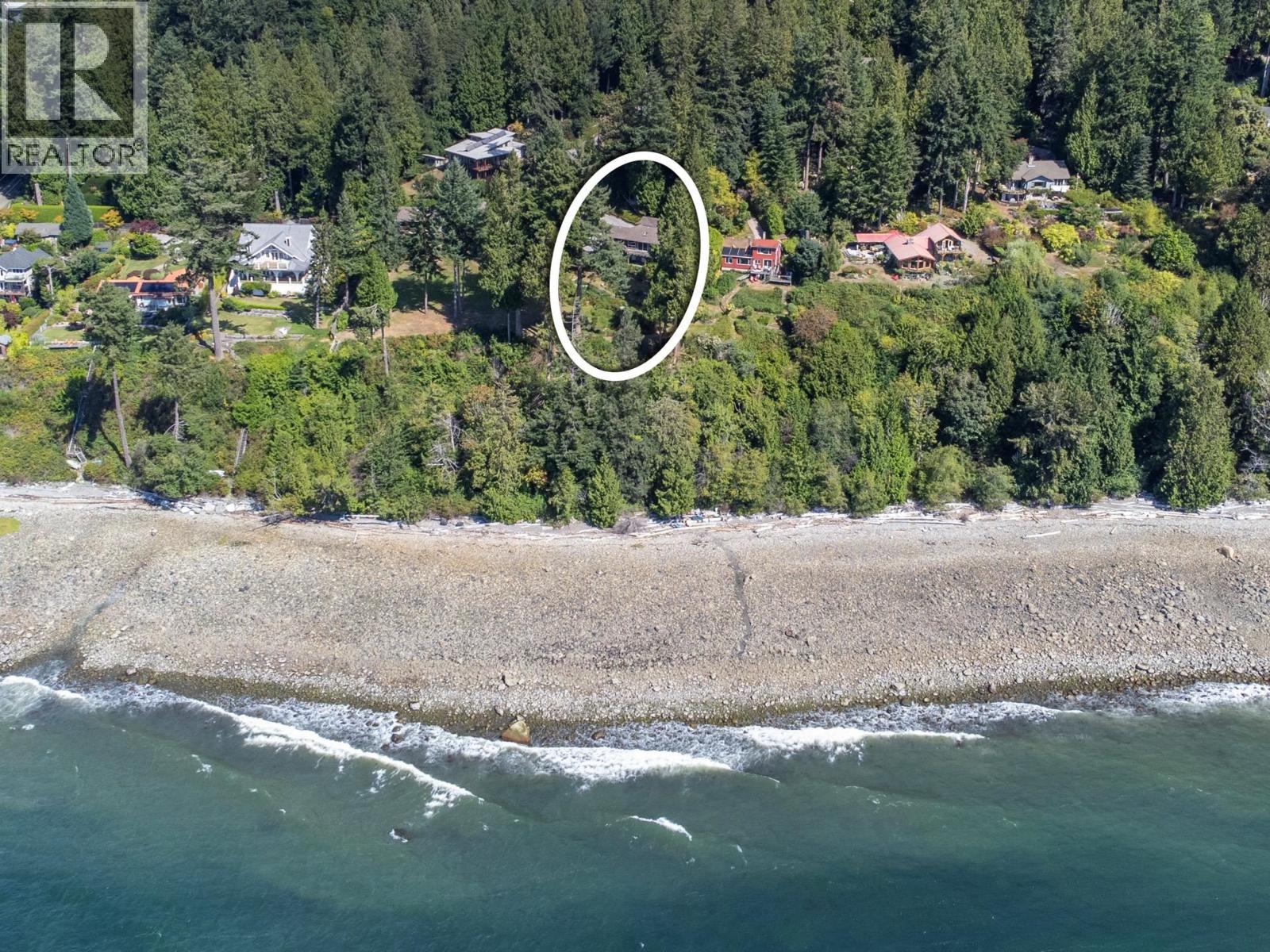 1321 Gower Point Road, Gibsons, British Columbia  V0N 1V3 - Photo 3 - R3161775