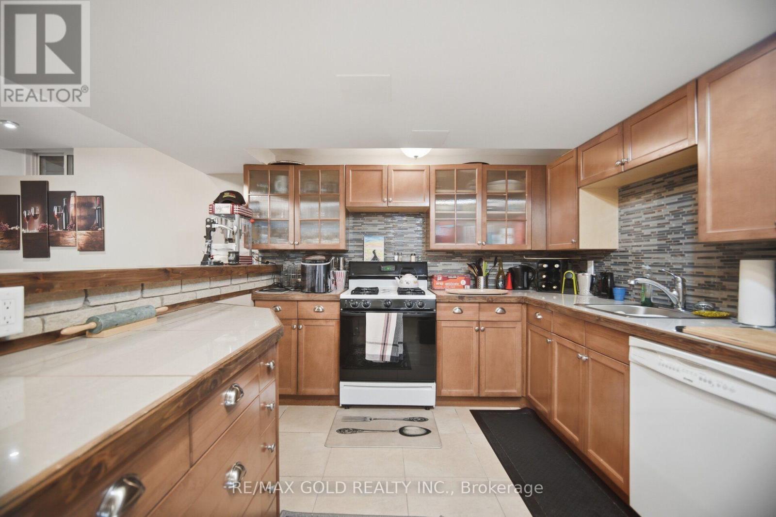 2 Sprucewood Crescent, Clarington, Ontario  L1C 5C6 - Photo 37 - E13747712