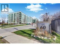 103, ROOM 1 - 60 FAIRFAX CRESCENT, Toronto, Ontario