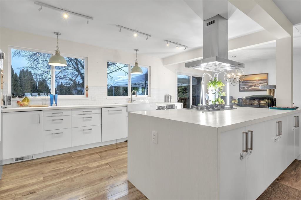 46573 Elgin Drive, Fairfield Island, Chilliwack, British Columbia  V2P 6T2 - Photo 3 - R3161621