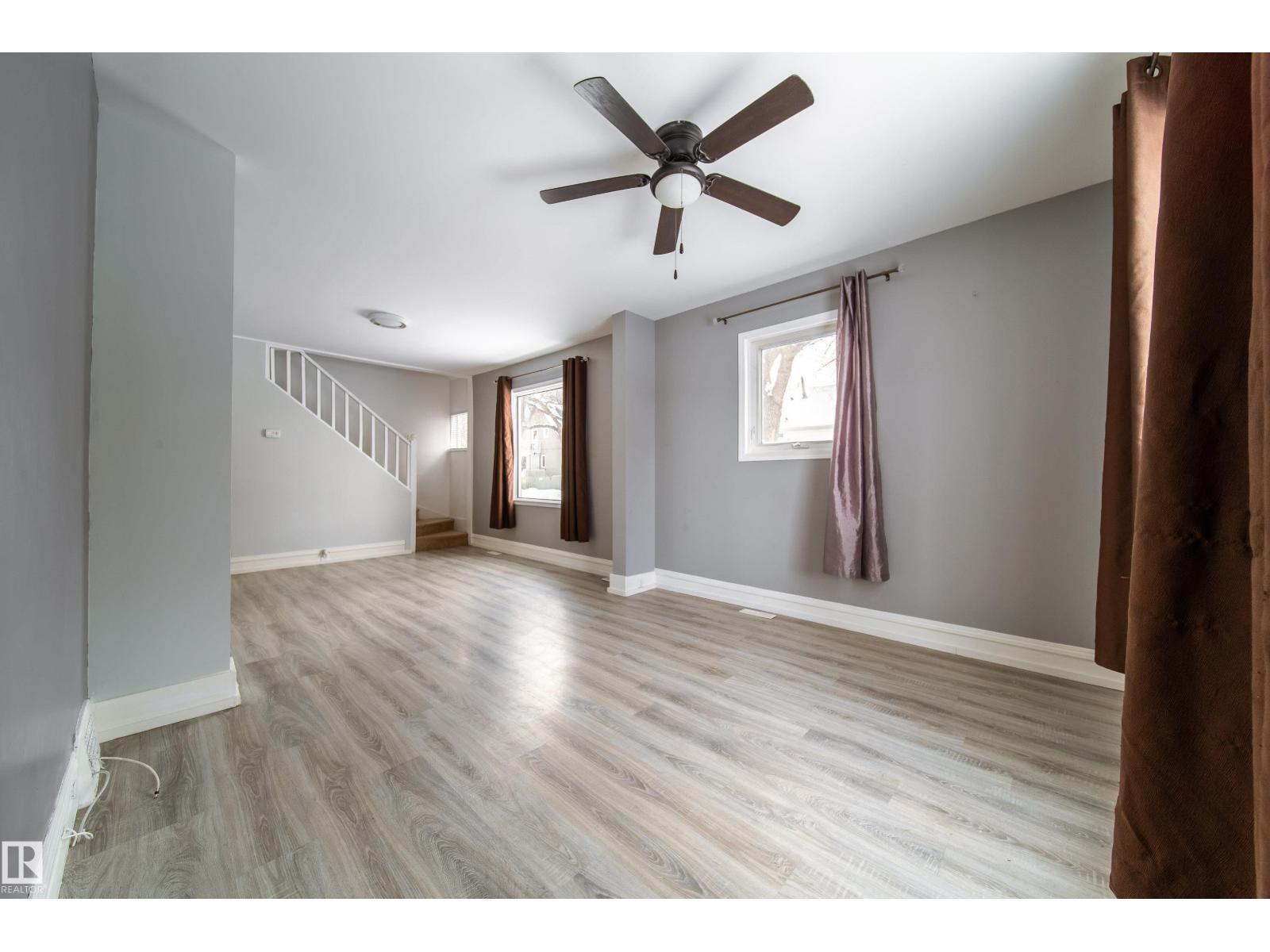 10803 93 St NW, Edmonton, Alberta  T5H 1Y7 - Photo 5 - E4507226