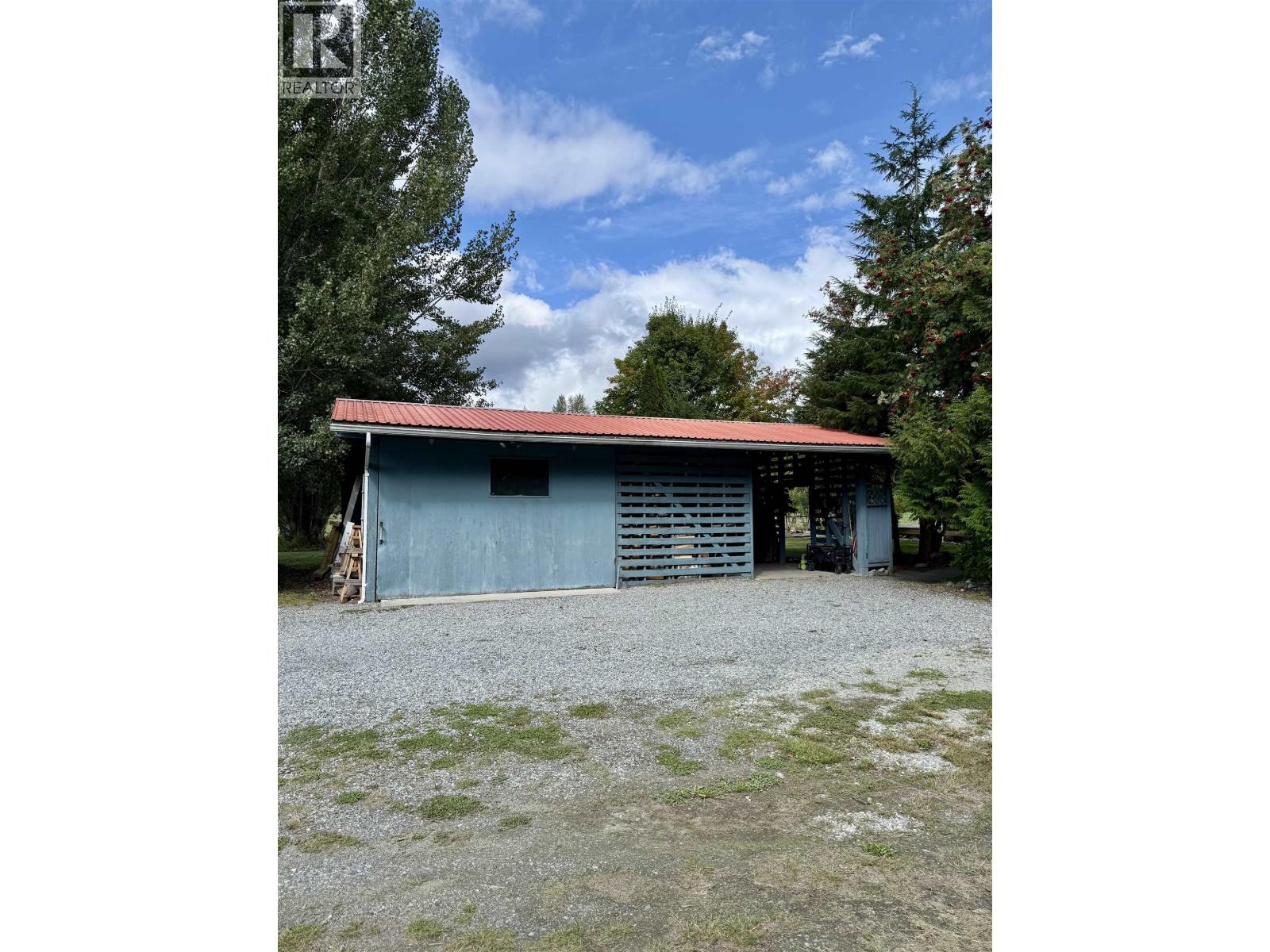 1966 Mackenzie 20 Highway, Hagensborg, British Columbia  V0T 1H0 - Photo 10 - R3161727