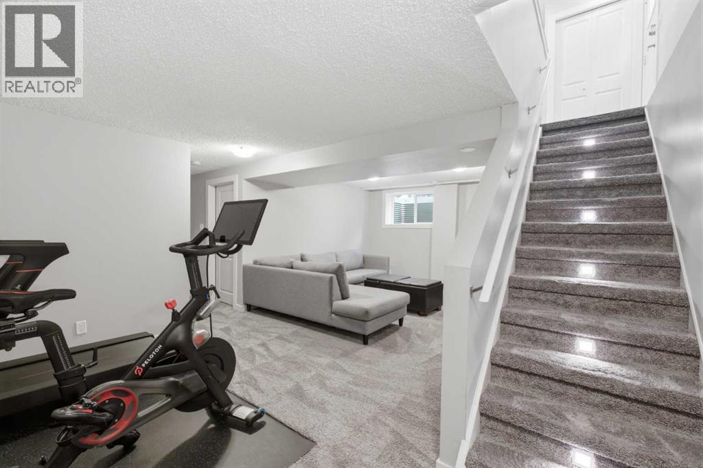 327 Lynnview Way SE, Calgary, Alberta T2C 1T7 - Photo 18 - A2339406