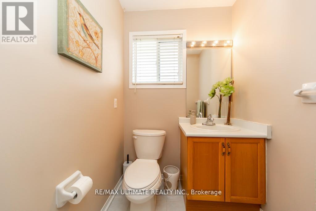 5 Twiss Drive, Barrie, Ontario  L4N 8P3 - Photo 33 - S13747780
