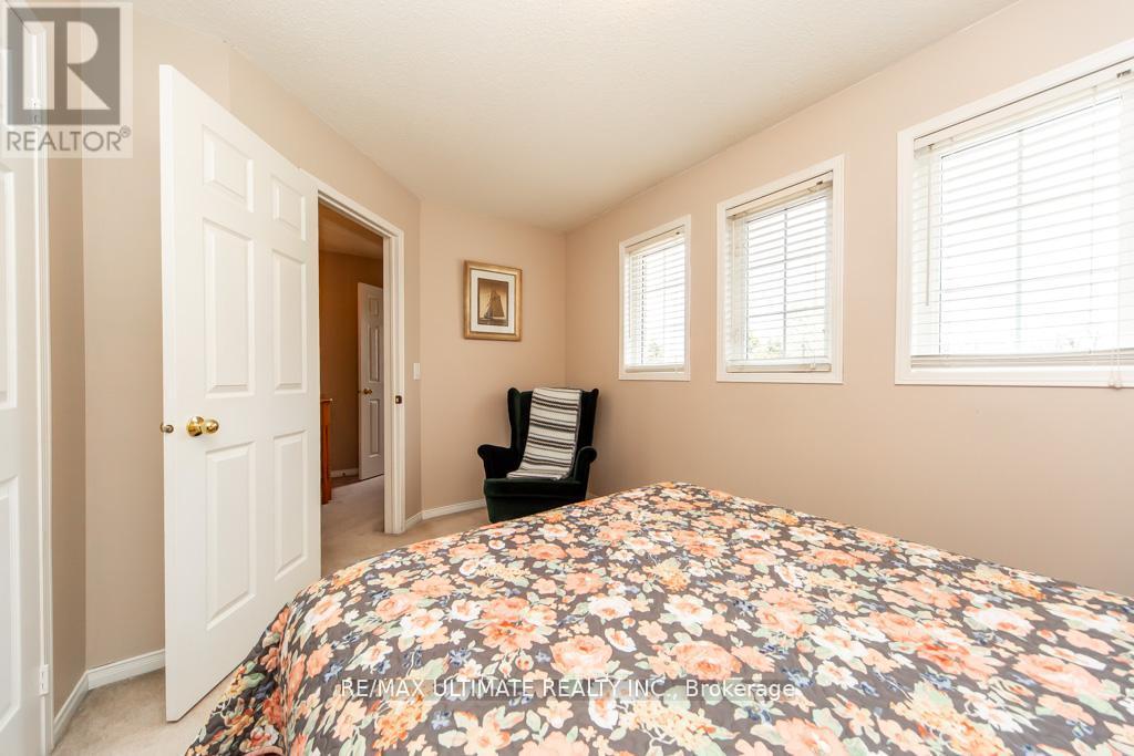 5 Twiss Drive, Barrie, Ontario  L4N 8P3 - Photo 38 - S13747780