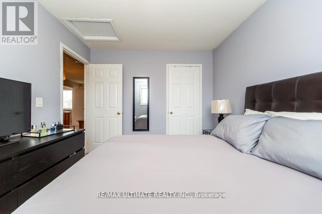 5 Twiss Drive, Barrie, Ontario  L4N 8P3 - Photo 40 - S13747780