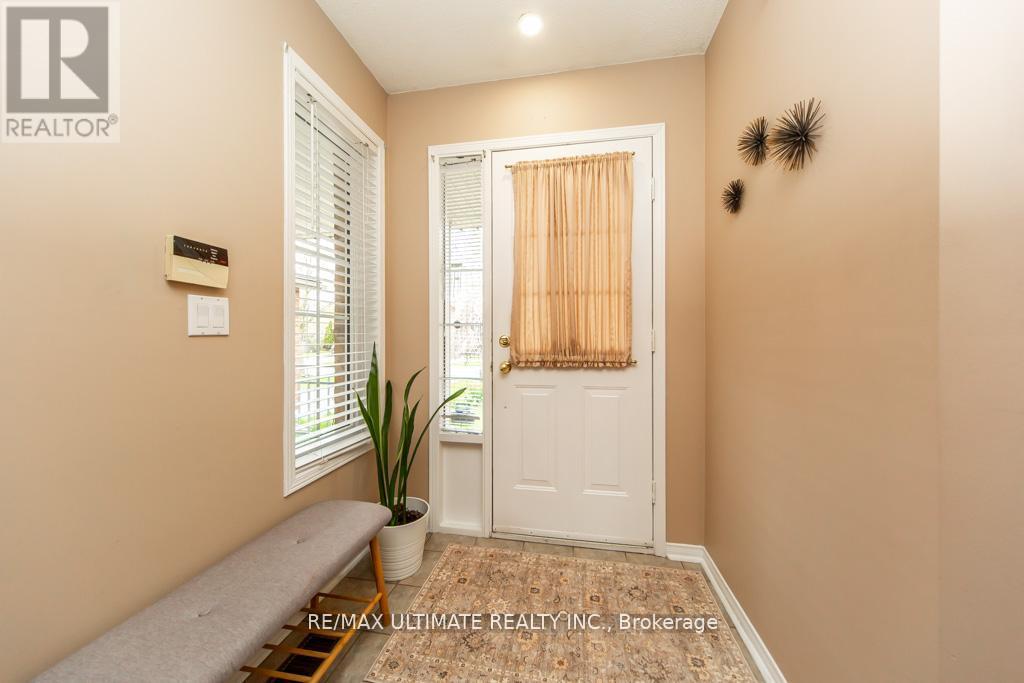 5 Twiss Drive, Barrie, Ontario  L4N 8P3 - Photo 6 - S13747780