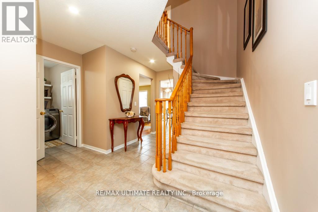 5 Twiss Drive, Barrie, Ontario  L4N 8P3 - Photo 8 - S13747780