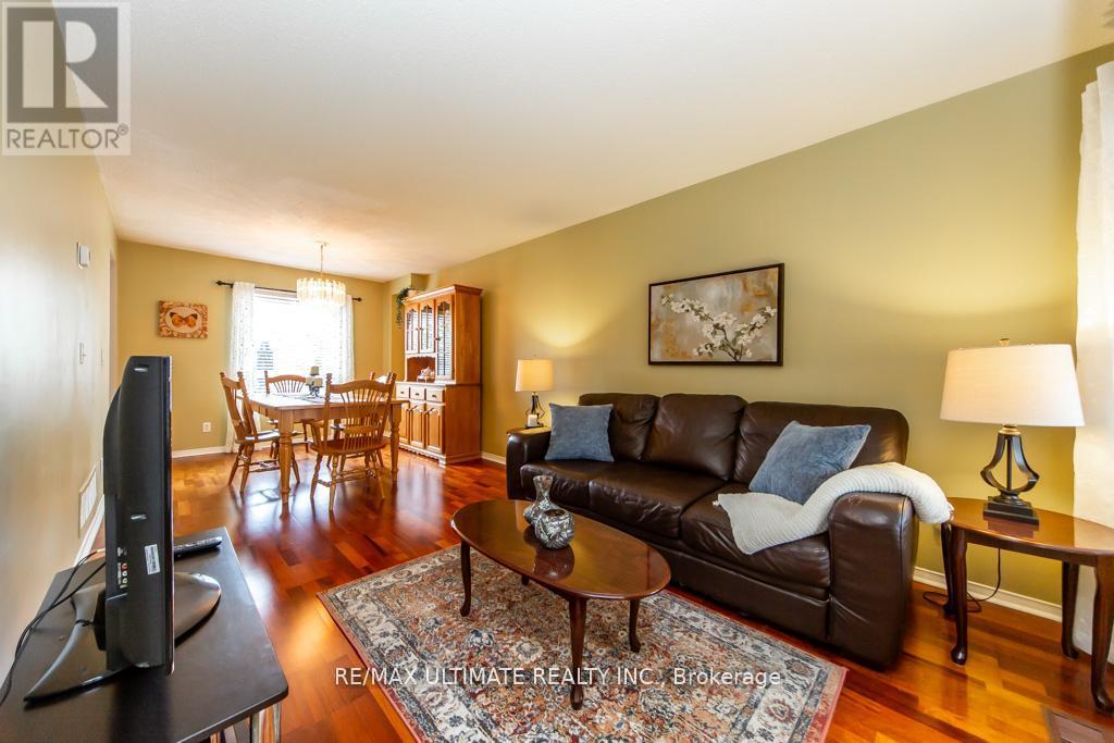5 Twiss Drive, Barrie, Ontario  L4N 8P3 - Photo 9 - S13747780