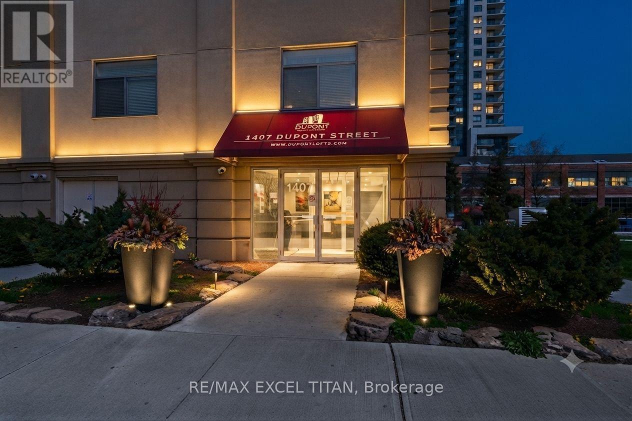 204 - 1407 DUPONT STREET, Toronto, Ontario