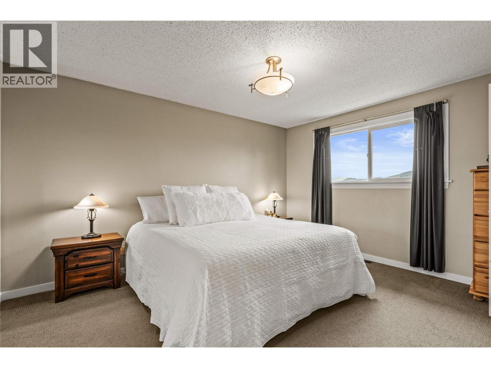 5861 Rimer Road, Vernon, British Columbia  V1B 3L3 - Photo 6 - 10396780