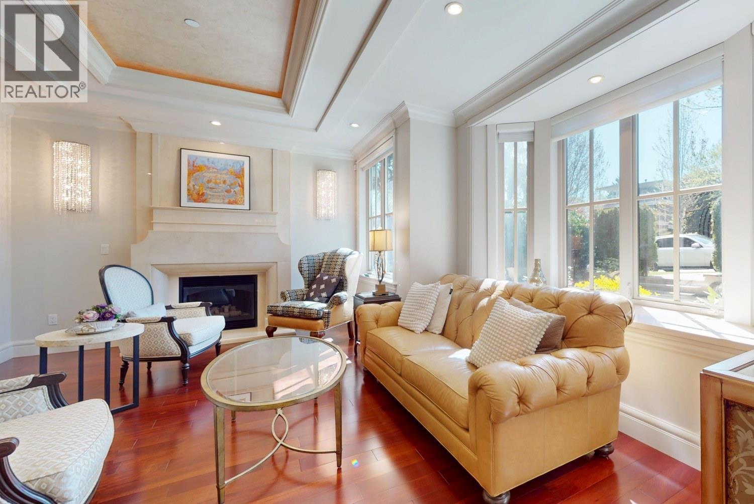 3749 W 11th Avenue, Vancouver, British Columbia  V6R 2K7 - Photo 3 - R3161600