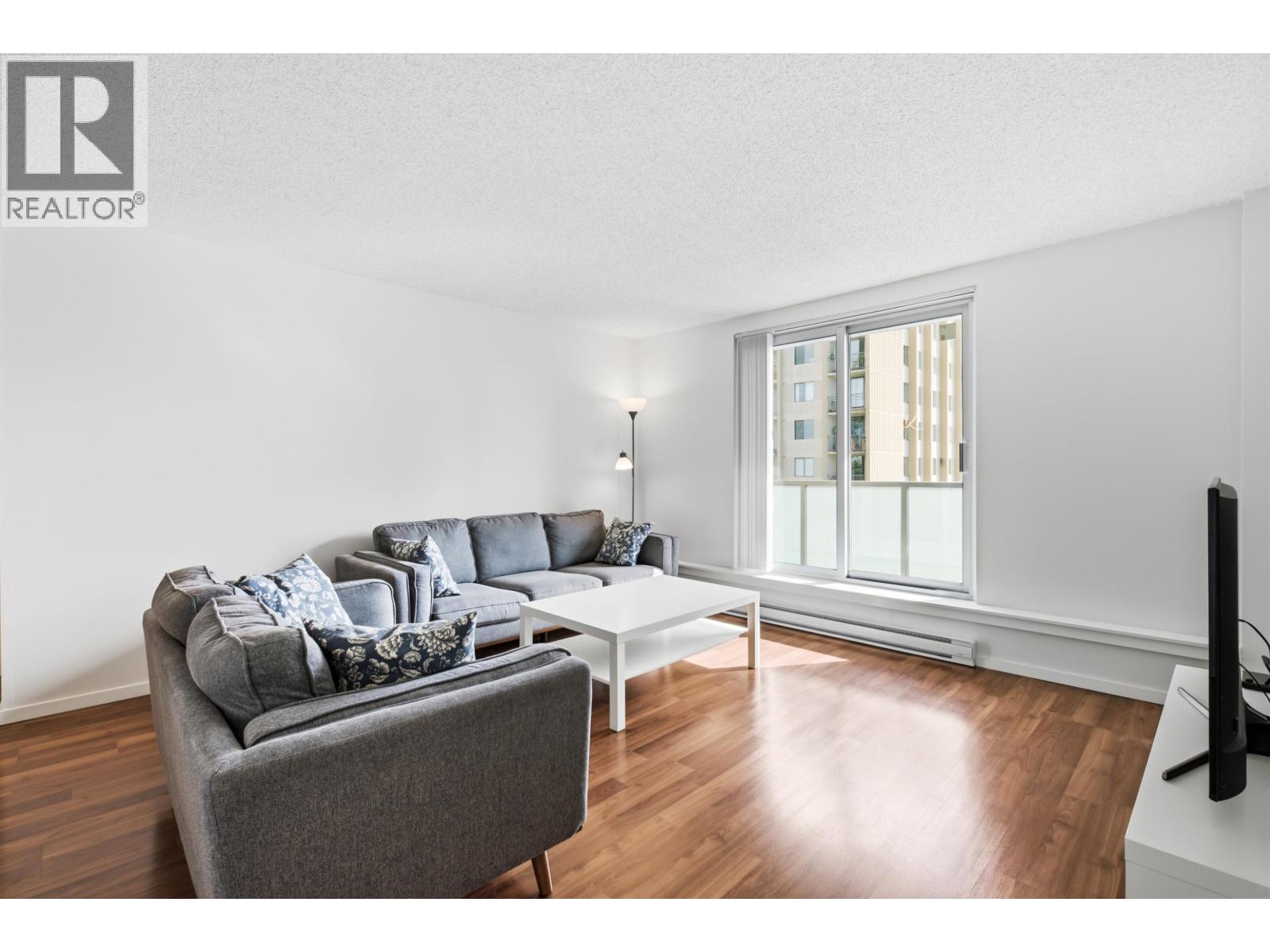 1602 9541 Erickson Drive, Burnaby, British Columbia  V3J 7N8 - Photo 3 - R3161758